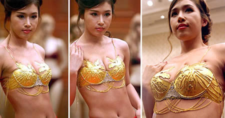 model bra / kutang