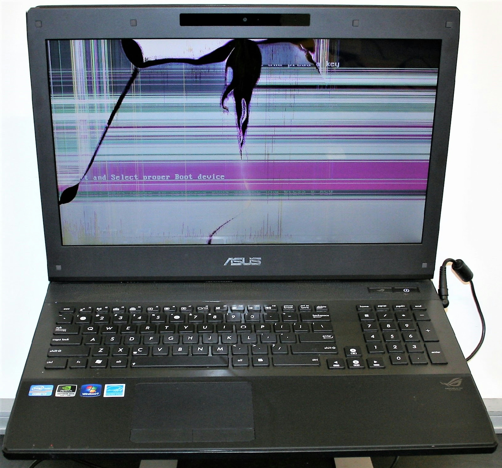 Computer Screen Asus : Siliconfish: Asus X401A Laptop, replaced broken ...