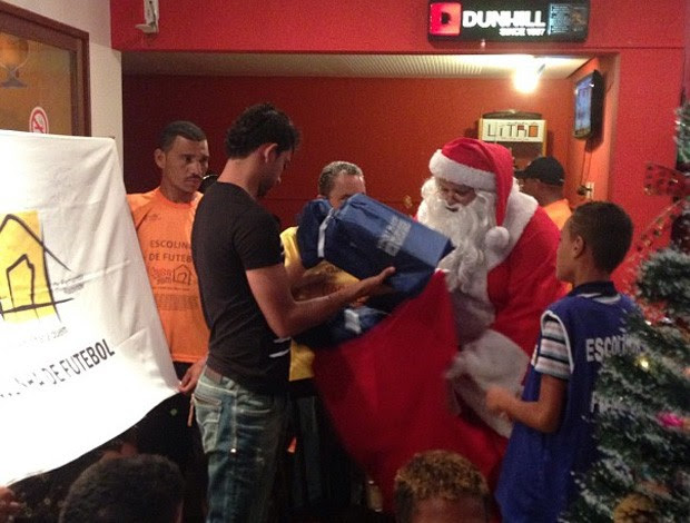 Wallyson participa do 'Natal do Bem', na capital potiguar (Foto: Reprodução / Instagram)