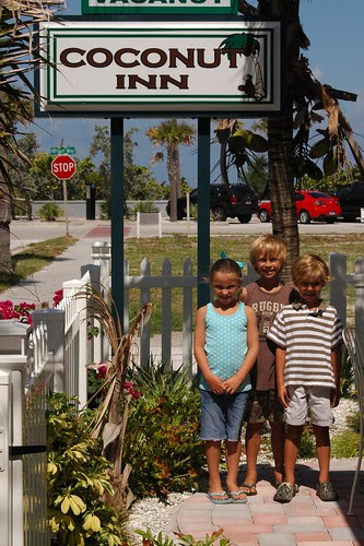 Coconut Inn