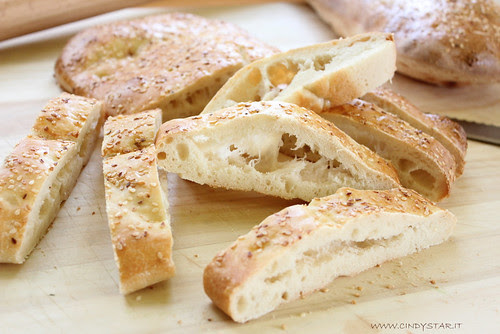 turkish pide-focaccia turca