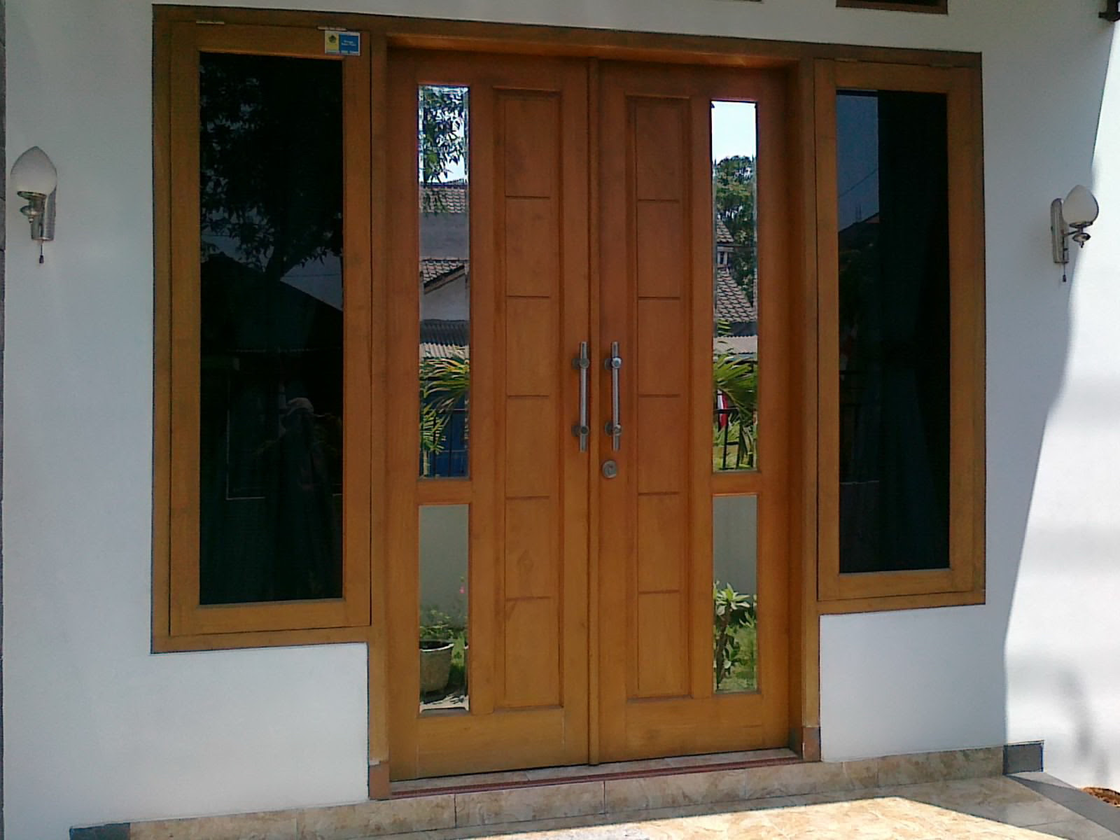 Kombinasi Warna Cat Pintu  Dan Kusen Kumpulan Desain Rumah