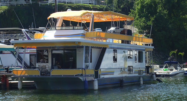 house: Houseboat Rentals Near Me