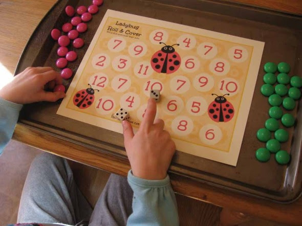 printable addition game 2 ladybug roll cover the measured mom005 590x442 Printable Addition Game: Ladybug Roll & Cover