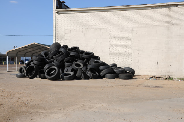 tires at the crossroads_9346 web
