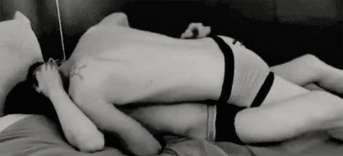 Resultado de imagem para Gifs gays fazendo amor