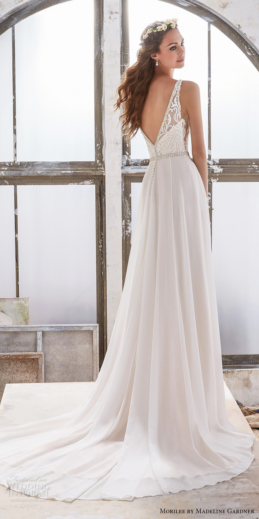 What Is A Sheath Wedding Dress