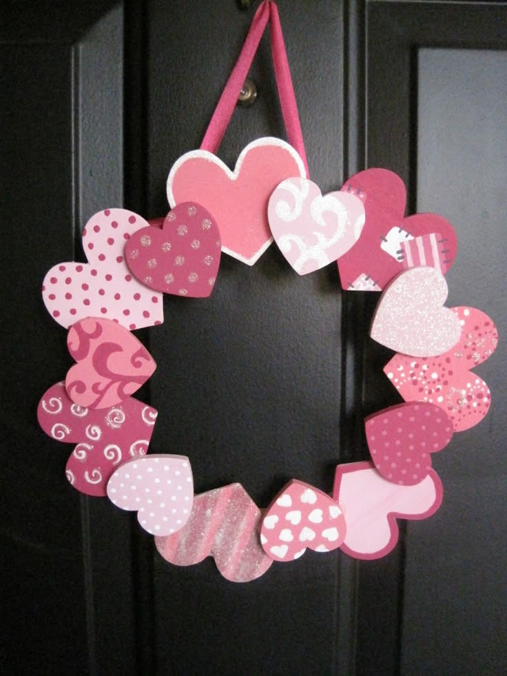 valentine decoration ... simple wood hearts decopage with pretty paper, or paint, add lace?