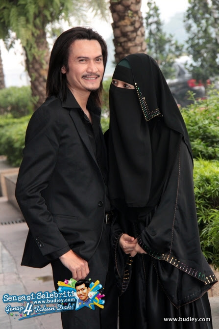 Akhil Hayy Waheeda