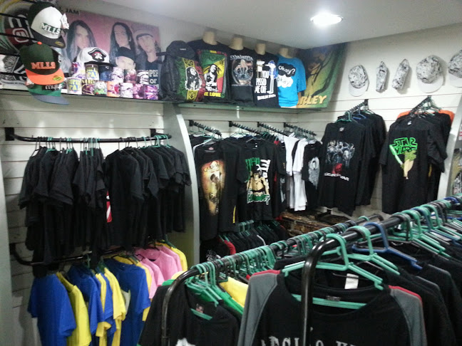 Música.com - Loja de roupa
