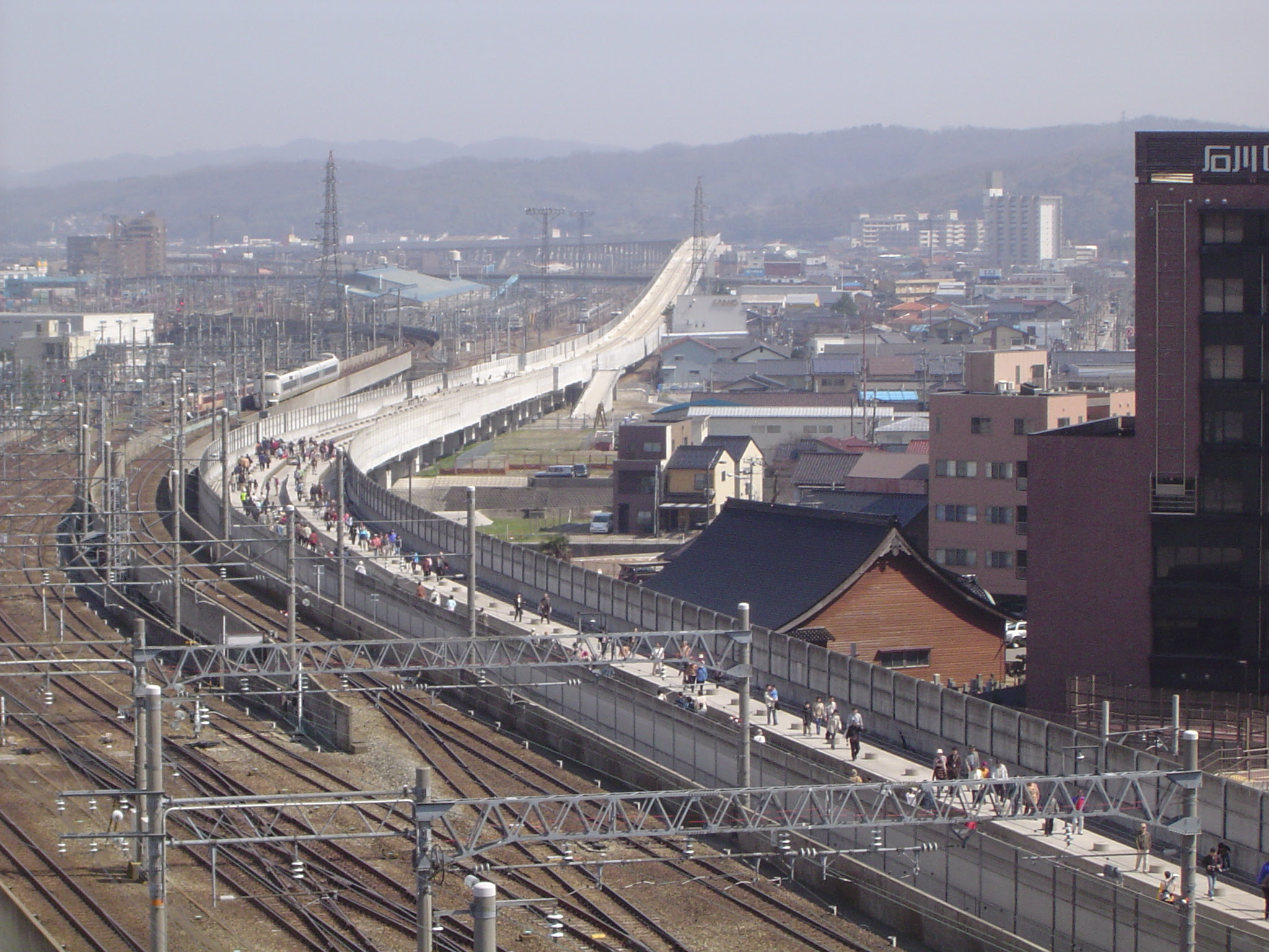 The Viaduct of Hokuriku Shinkansen-1.JPG