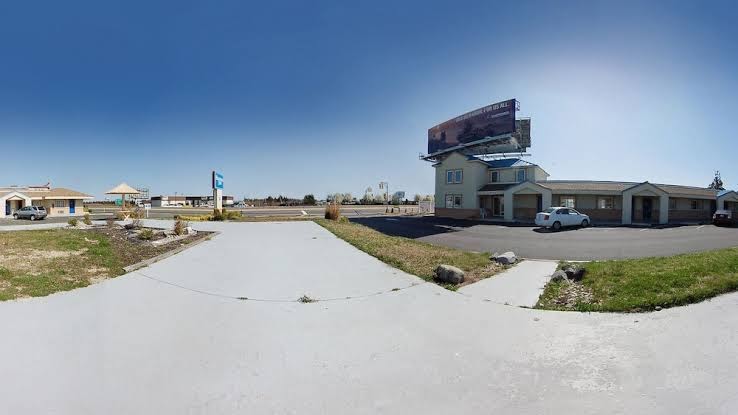 Skyline Inn 4