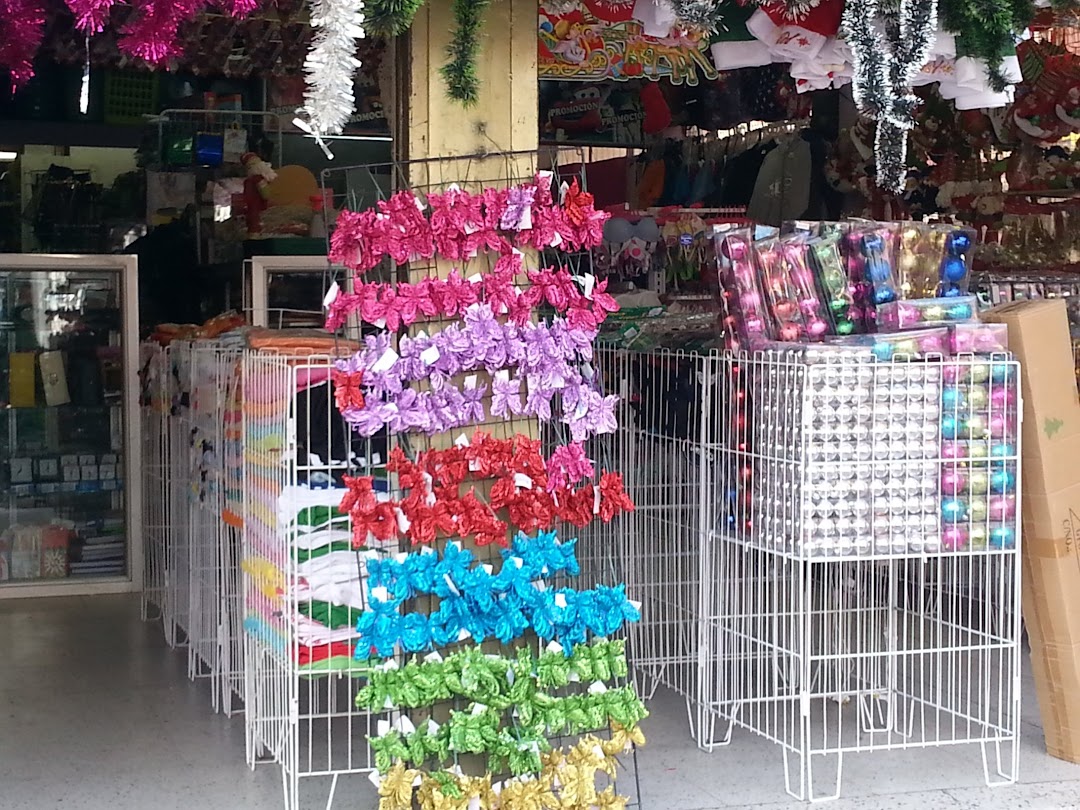 Piñateria Remates El Bombazo