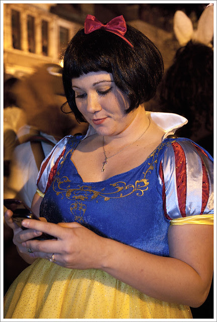 Texting Snow White