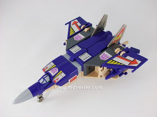 Transformers Blitzwing G1 - modo jet