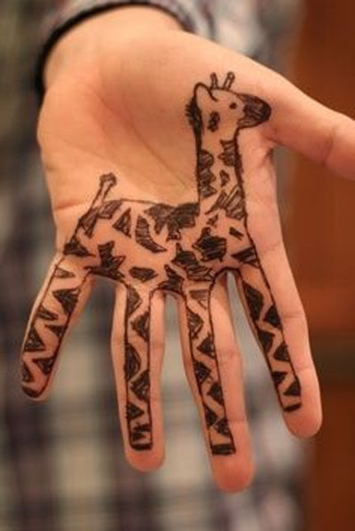tatuajes-faciles-de-hacer-con-lapicero-para-ni-as