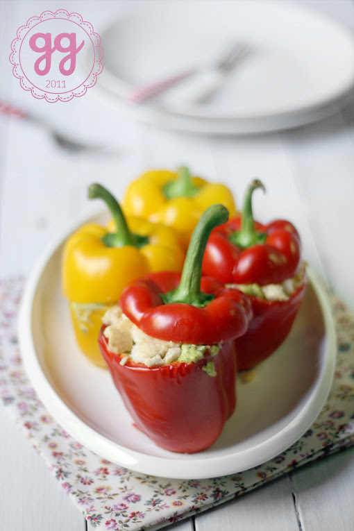 peperoni ripieni di pesto