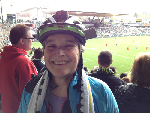 Errandonnee 10 and 11, sporting event (go Timbers!) and coffee. 14.6 mi
