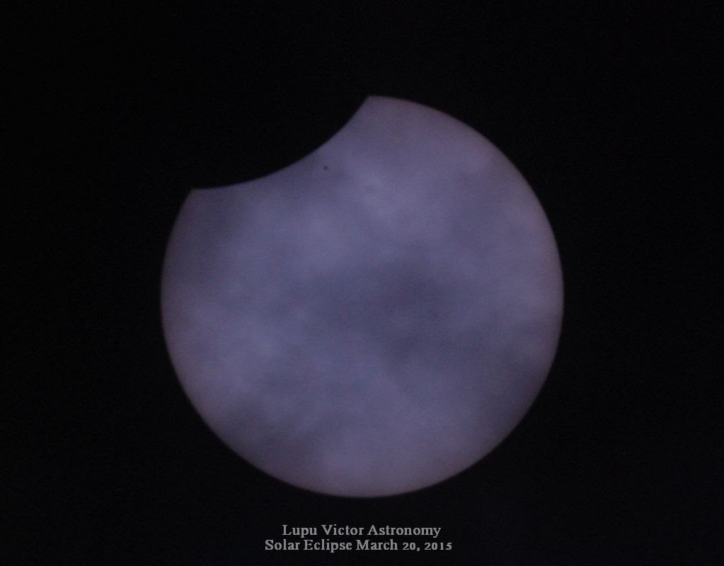 Imagini DSLR Nikon D80 Eclipsa parţială de Soare.