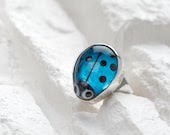 Ladybug Ring - Sapphire Blue Lampwork Glass on Sterling Silver - evihan