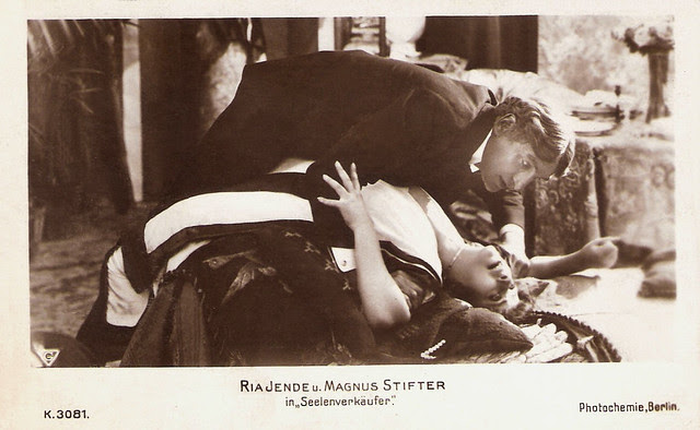 Ria Jende and Magnus Stifter in Seelenverkäufer