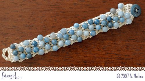 http://www.pinterest.com/pin/259942209713816496/ free photo-tutorial- crochet beaded bracelet. this is a really simple version of the knit/ crochet beaded jewelry trend! i quite like it's simplicity in style & design... not to mention execution! some of the affore-mentioned patterns are Extremely Complicated & Fussy, not this one!! *from Future Girl