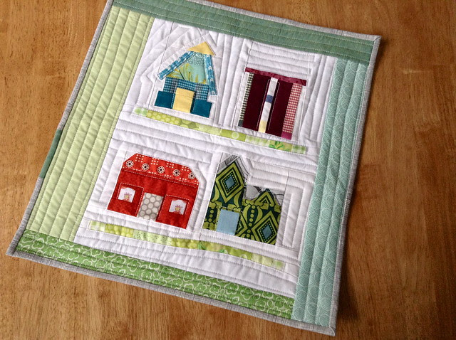 houses mini quilt