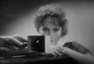Screen Test para Der blaue Engel (O Anjo Azul, 1930) de Josef von Sternberg Screen Test para Der blaue Engel (O Anjo Azul, 1930) de Josef von Sternberg