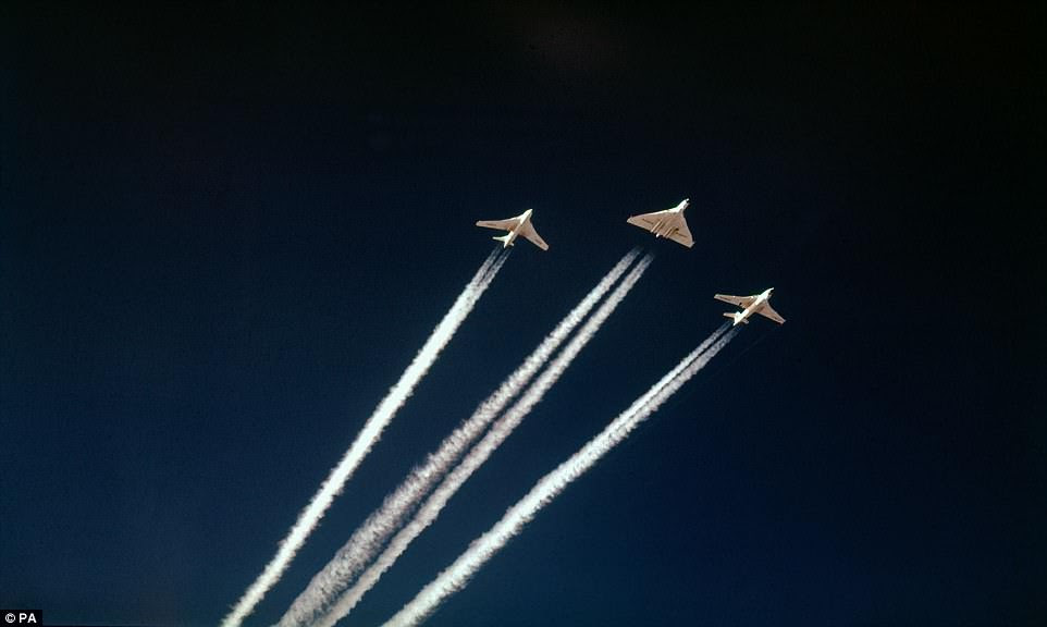 An avro Vulcan B1A (XA904), leading a Vickers Valiant (XD869) and a Handley Page Victor B1 (XA931) at altitude in 1958