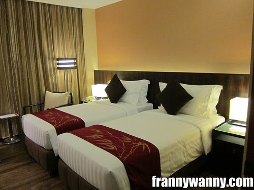 ramada hotel 13