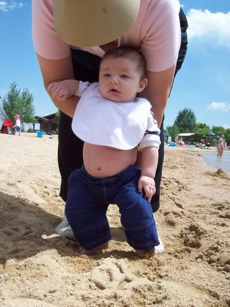 Look at that Tummy!!