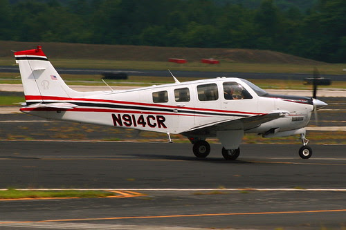 N914CR - Raytheon (Beechcraft) Bonanza G36