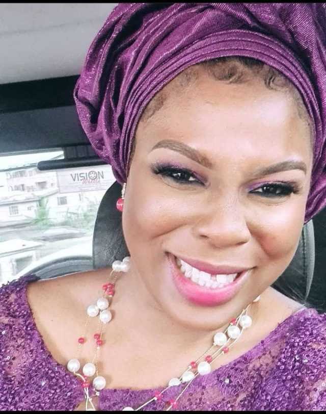 I will Come To Your House And Beat Madness Out Of You - Activist Adetoun Tells Kemi Olunloyo On Phone (Video