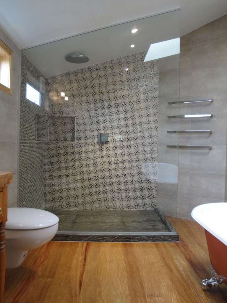 15 Stunning Bathroom With Hardwood Flooring