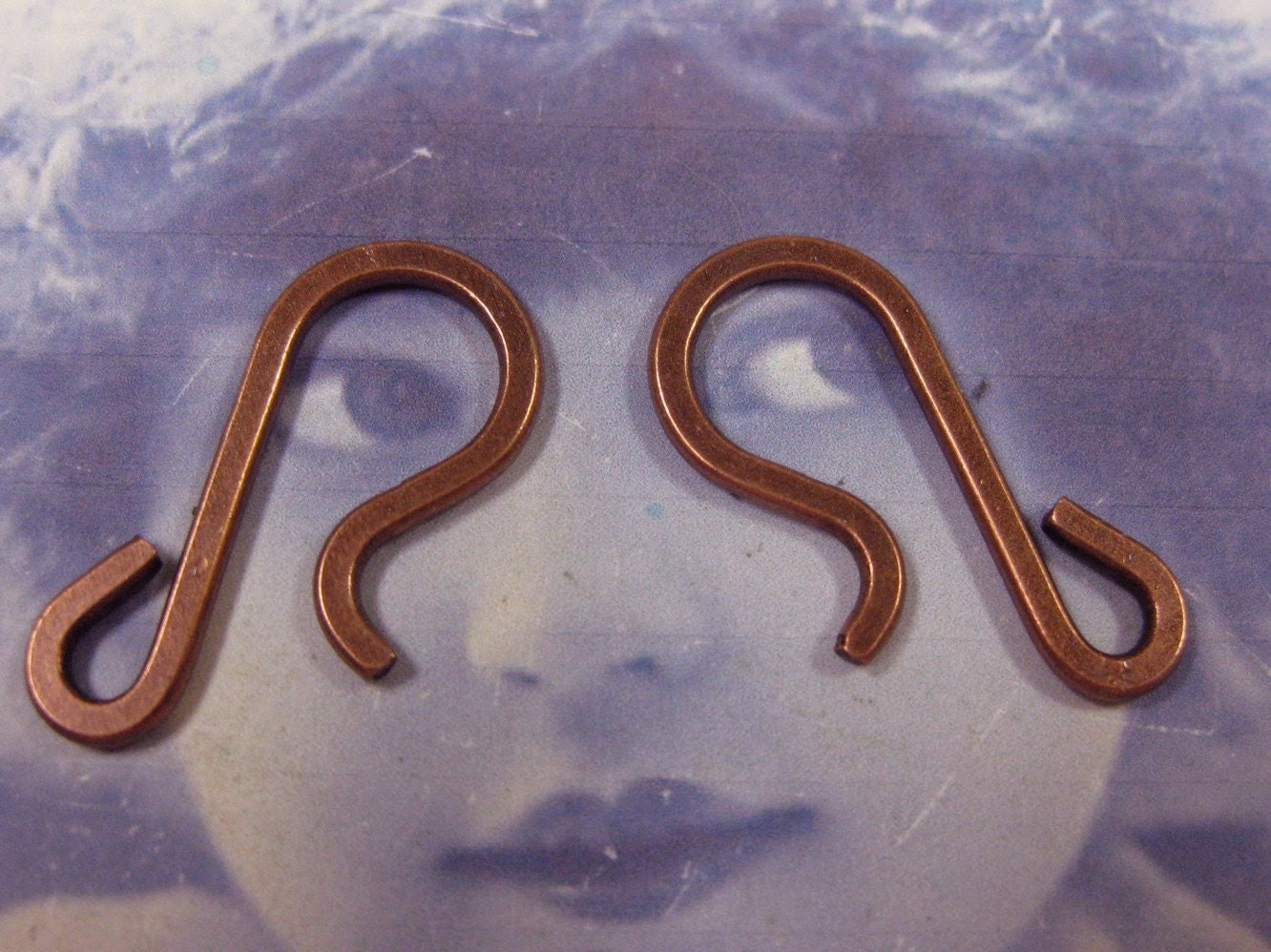 Copper Ox Plated Flat S Hook Clasps Jewelry Connectors 816COP x4 - dimestoreemporium Copper Ox Plated Flat S Hook Clasps Jewelry Connectors 816COP x4 - dimestoreemporium