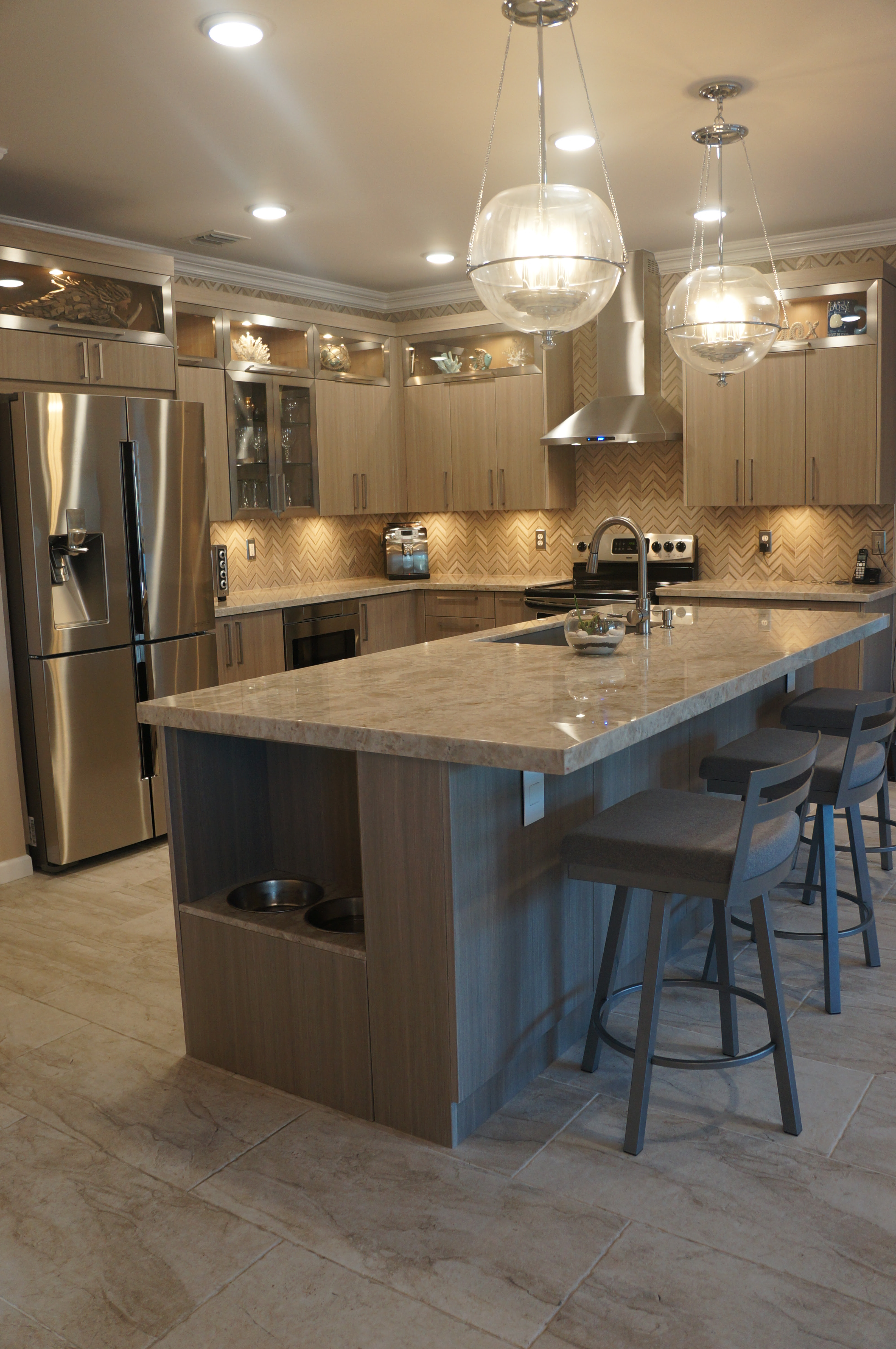Kitchen Cabinets and Granite Countertops, Pompano Beach FL | Top Kitchen Cabinets Collections