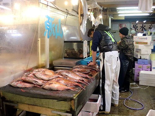 Tsukiji Ichiba: Workers