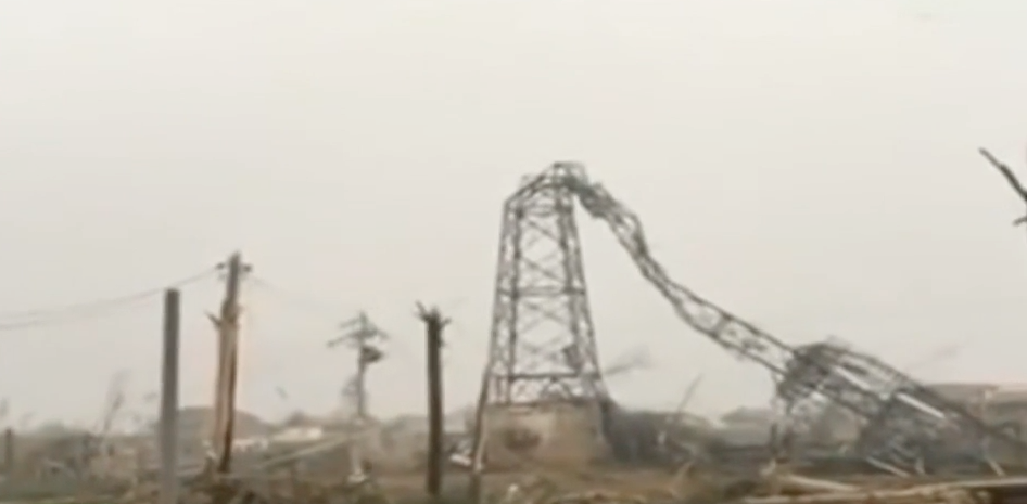 Image: RAW: Violent storm, tornado wrecks Eastern China, deadly aftermath video (Video)