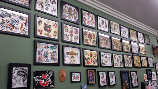 Tattoo Shop «Clandestine Rabbit Tattoo Studio», reviews and photos, 18424 Ventura Blvd, Tarzana, CA 91356, USA