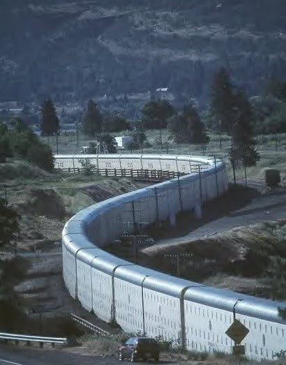 death_trains.jpg death_trains.jpg
