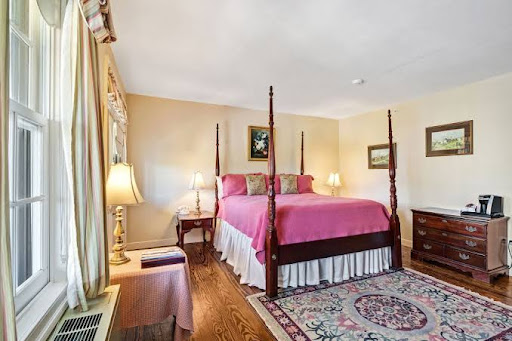 Hotel «Historic Kent Manor Inn», reviews and photos, 500 Kent Manor Dr, Stevensville, MD 21666, USA