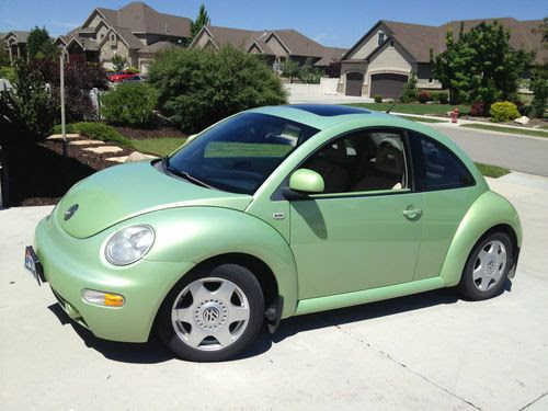 Supercars Gallery Beetle Car Mint Green