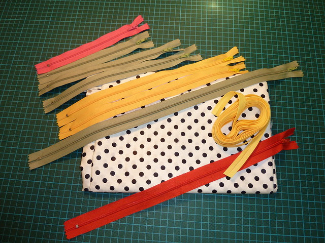 Zips, Polka Dot Cotton Fabric, Bias Binding