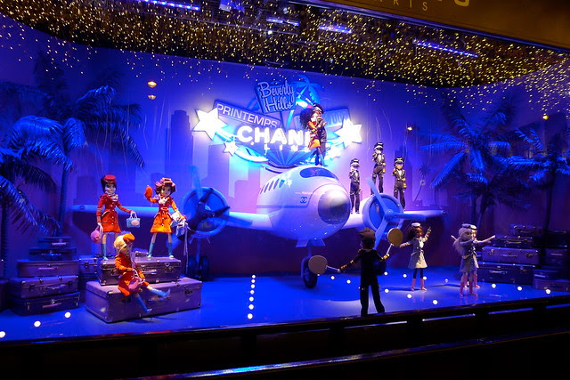 Le Printemps - vitrines de Noël 2011
