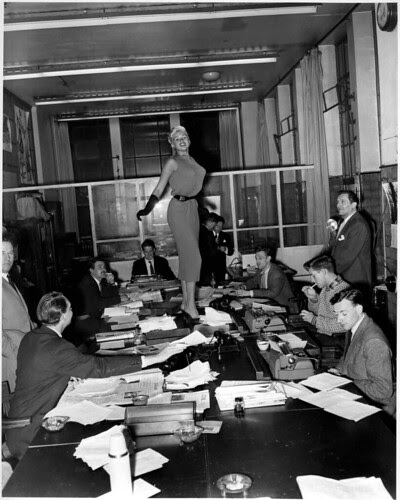 10-10-1957_14731_01b Jayne Mansfield