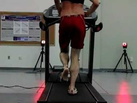 treadmill running barefoot