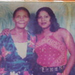 Foto en vida de Juana Jackson (28 años) junto a su abuela (Juana estaba embarazada y murió en ataque)