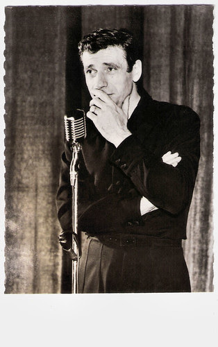Yves Montand