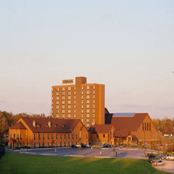 Fort Rapids Indoor Waterpark Resort