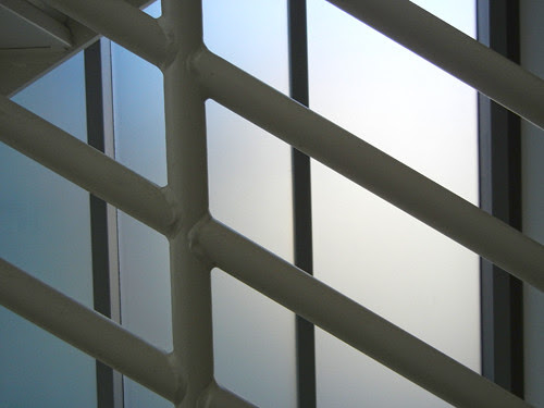 Modern Lines 2836